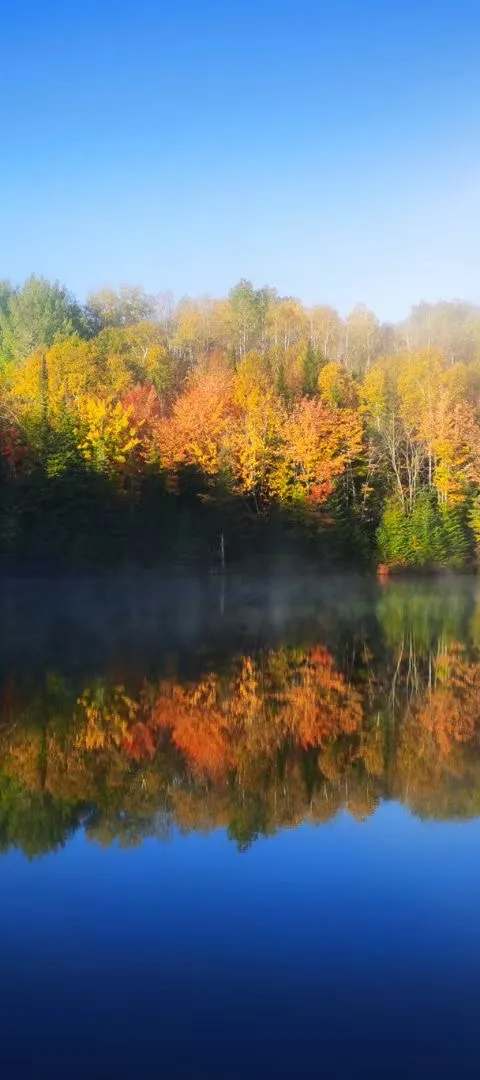 Panoramic view of the lake at Pourvoirie Pignon Rouge Mokocan, Lanaudière, Quebec