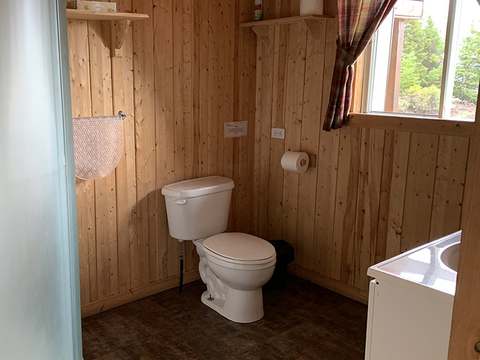 CHALET 111 – Pourvoirie Poulin de Courval