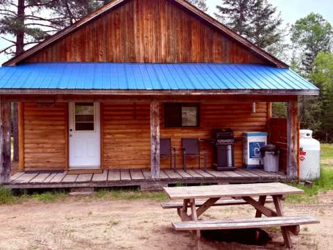 CHALET 3 - L'ÉCOLE – Pourvoirie Québec Azimut