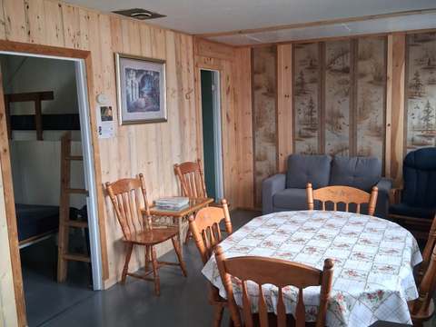 LE CANARD CABIN – Pourvoirie Rothman