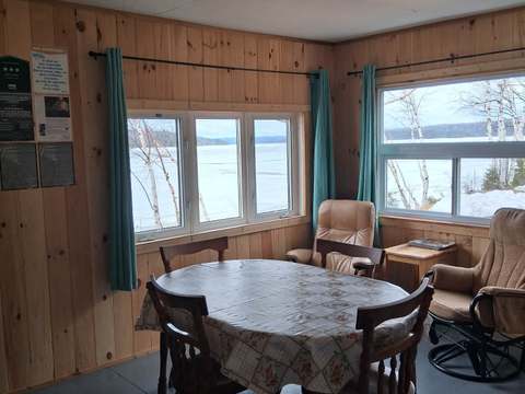 LE HUARD COTTAGE – Pourvoirie Rothman