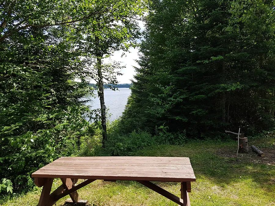 Cabin Cottage 9 — Pourvoirie Scott – Pourvoirie Scott