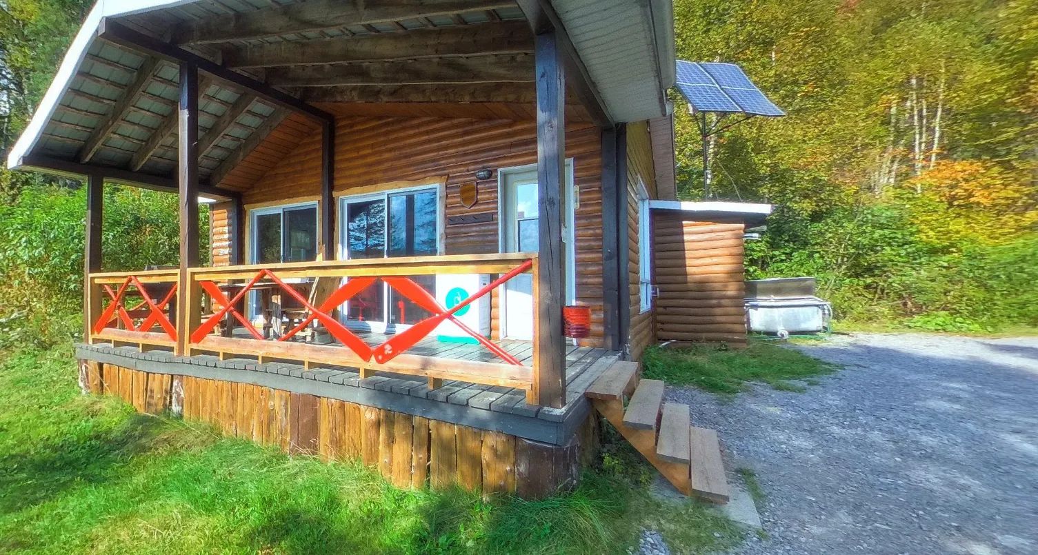 Chalet Mario – Pourvoirie Saint-Zénon