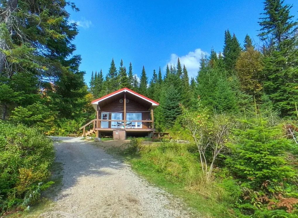 Chalet Paul – Pourvoirie Saint-Zénon