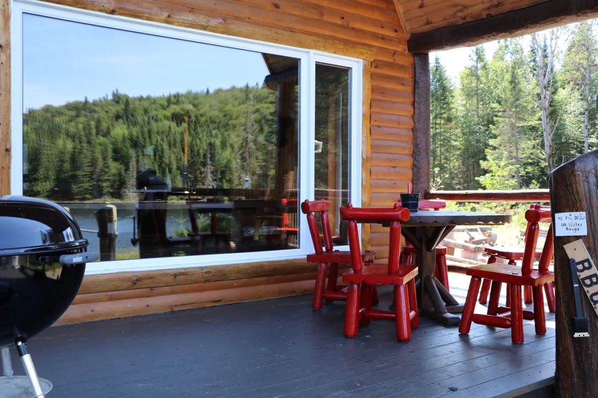 Chalet Petit bois franc — Pourvoirie Saint-Zénon – Pourvoirie Saint-Zénon