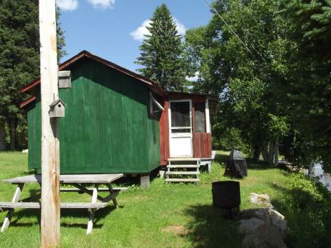 Cottage 5 – Pourvoirie Tawanipi