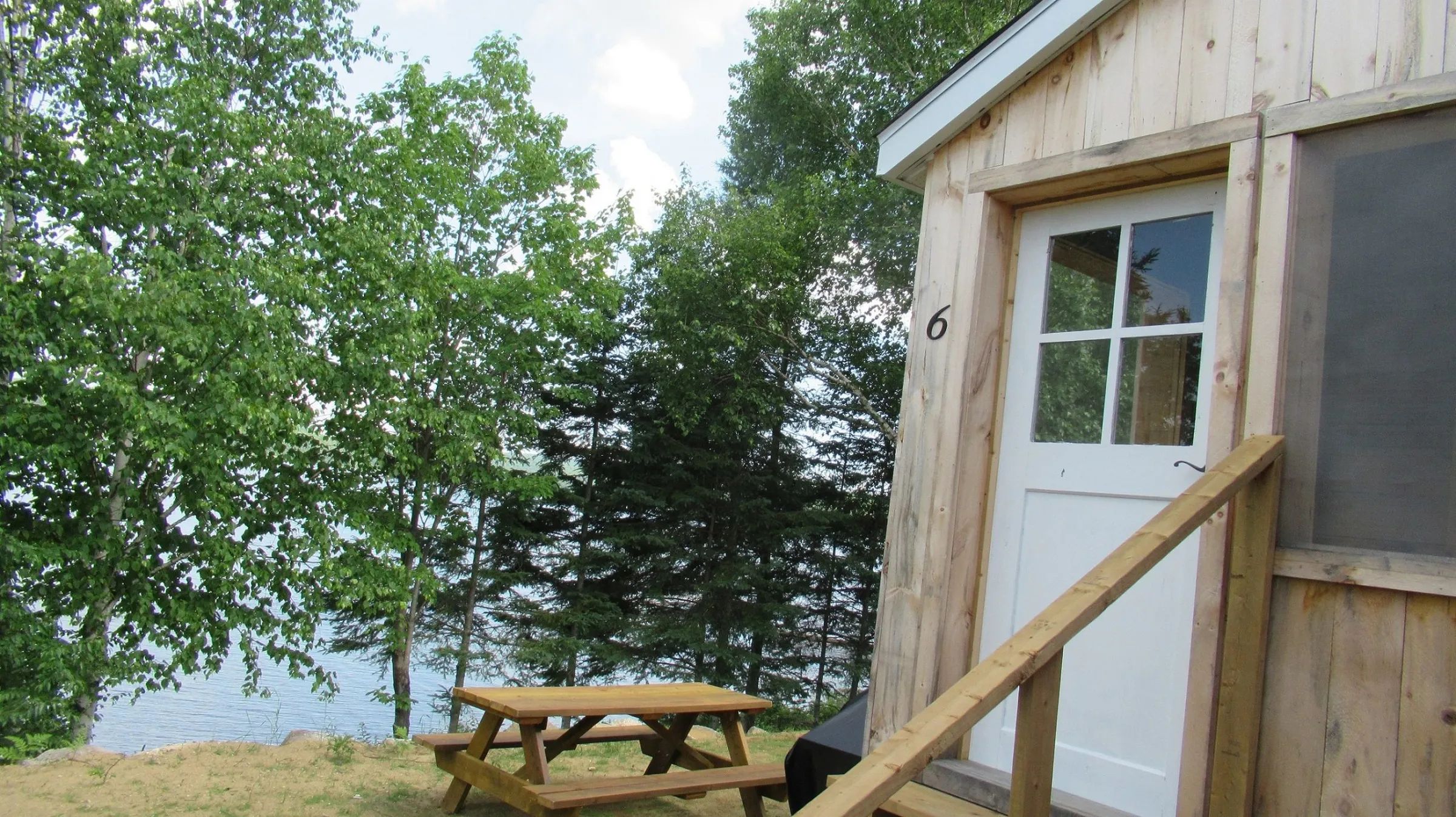 CHALET 6 — Pourvoirie Tawanipi – Pourvoirie Tawanipi