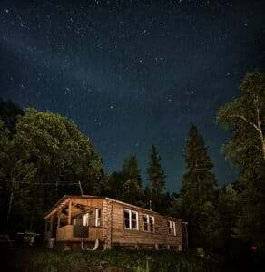 CHALET BOIS ROND – Pourvoirie Tisonagan