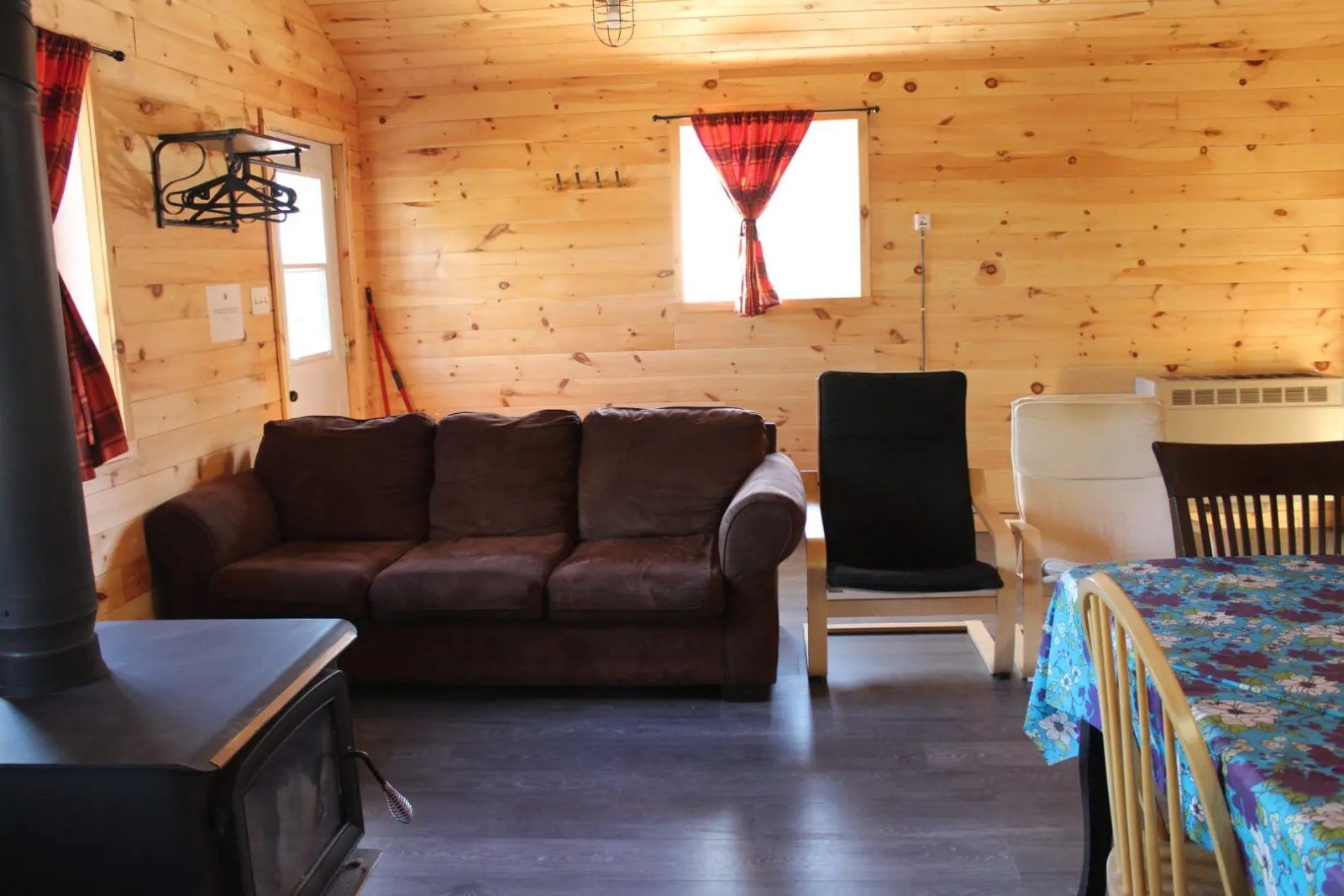 CHALET PEKAN – Pourvoirie Waban-Aki