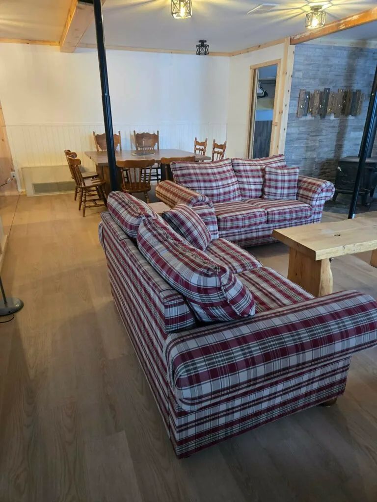 La Petite Auberge — Aventure Wapishish – Aventure Wapishish