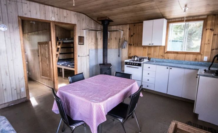 Cabin CAMPS JULIEN — Pourvoirie WetetNagami Inc. – Pourvoirie WetetNagami Inc.