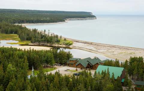 Photo of Safari Anticosti in Côte-Nord, QC