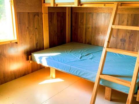 L'OURS CABIN – Vent de la Savane