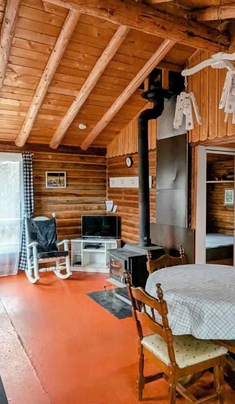 CHALET 3 — Domaine Sylva Outfitter – Domaine Sylva Outfitter