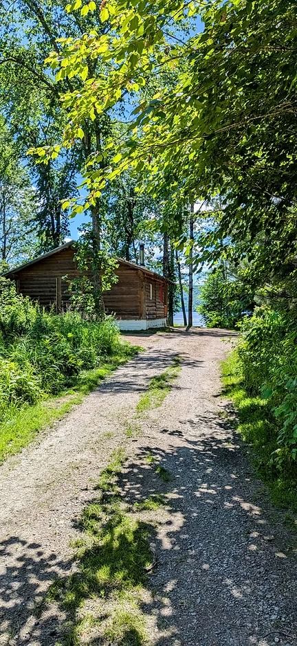 CHALET 5 — Domaine Sylva Outfitter – Domaine Sylva Outfitter
