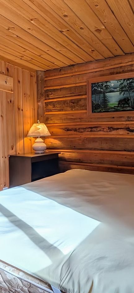 CHALET 6 — Domaine Sylva Outfitter – Domaine Sylva Outfitter