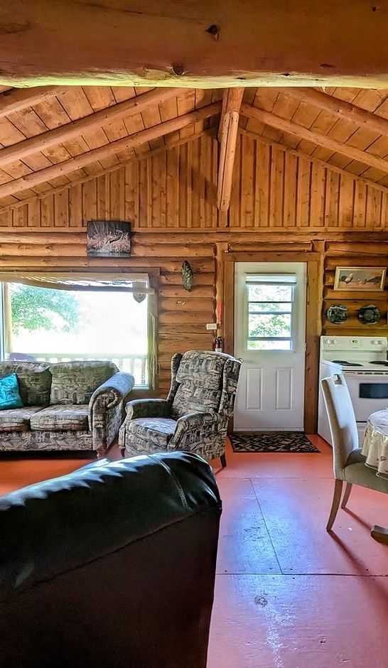 CHALET 7 — Domaine Sylva Outfitter – Domaine Sylva Outfitter
