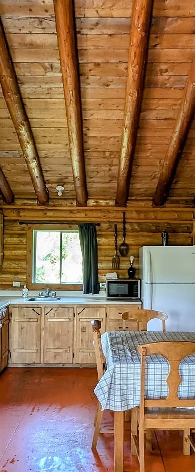 CHALET 8 – Domaine Sylva Outfitter