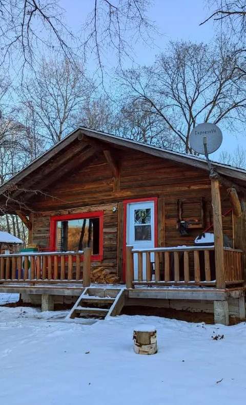 Nature Lodging at Domaine Sylva Outfitter, Mauricie, Quebec — photo 3