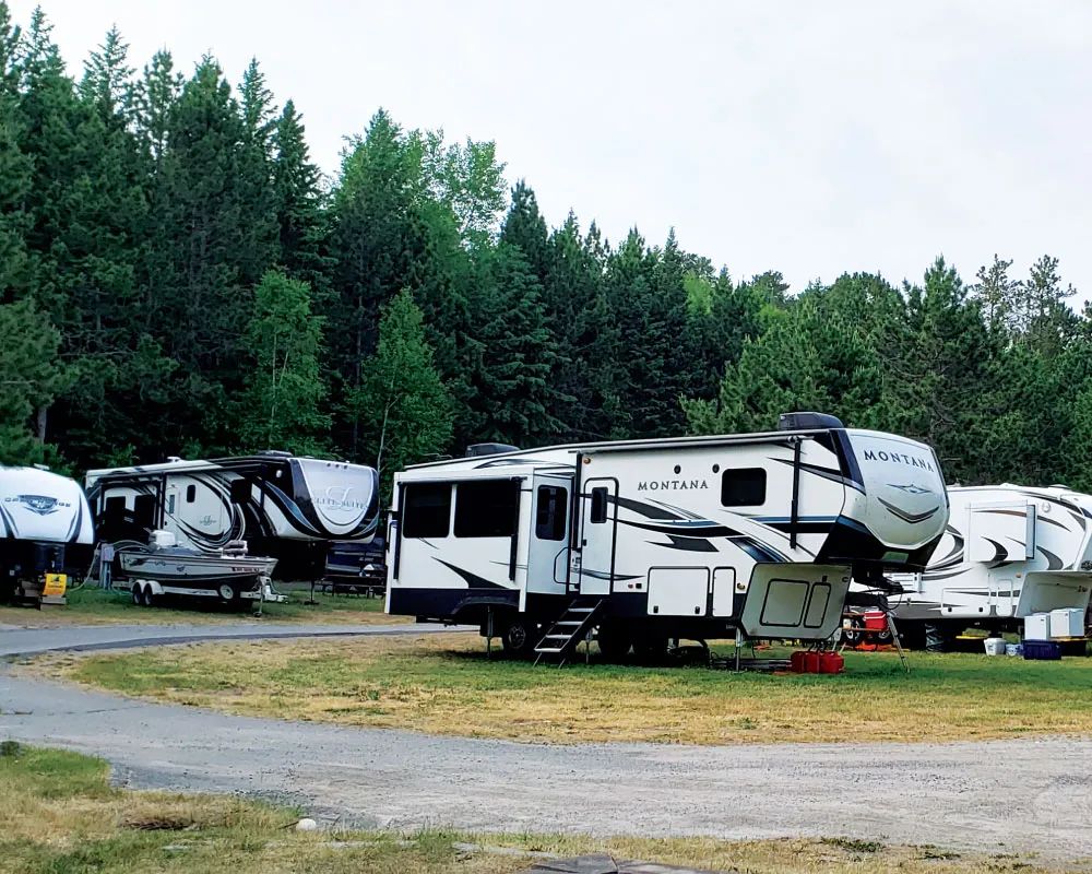 Emplacement de camping et VR – Abram Lake Park
