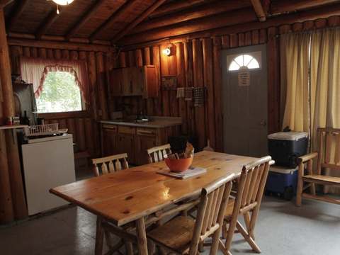 Chalet Little Kaby – Agich’s Kaby Kabins