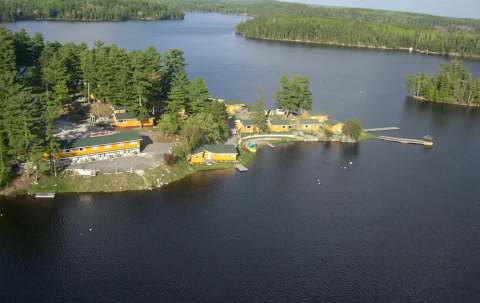 Photo of Arrowhead Resort & Motel in Sunset Country, ON