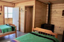 Chalets en bois rond — Big Canon Lake Lodge – Big Canon Lake Lodge
