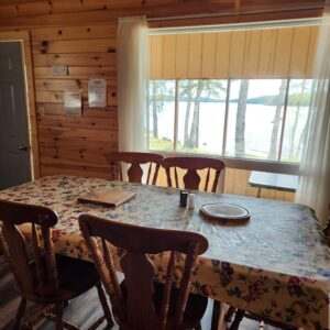 Bear Den – Bluffy Lake Lodge