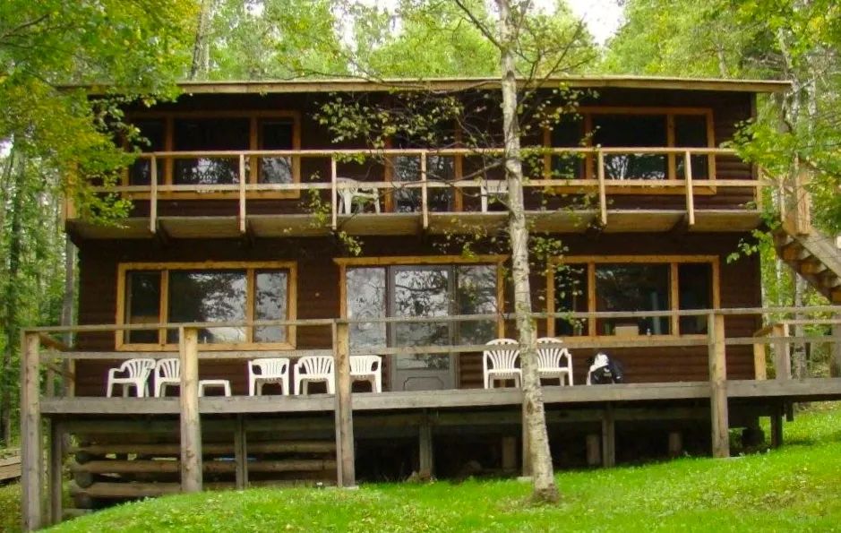 Big Cabin – Big Cabin