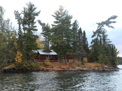 Oak – Eagle Lake Island Lodge