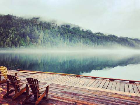 Lodge flottant Coastal Springs – Coastal Springs Lodge