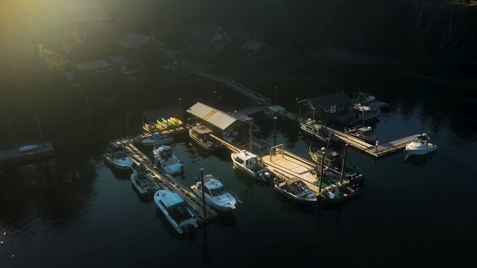 Photo of Finn Bay Lodge in Vancouver Island, BC