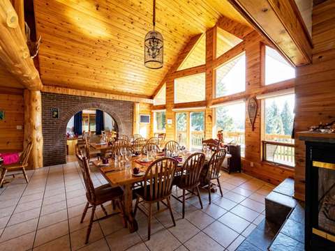 Yellow Cedar Lodge – Nicholas Dean Lodge