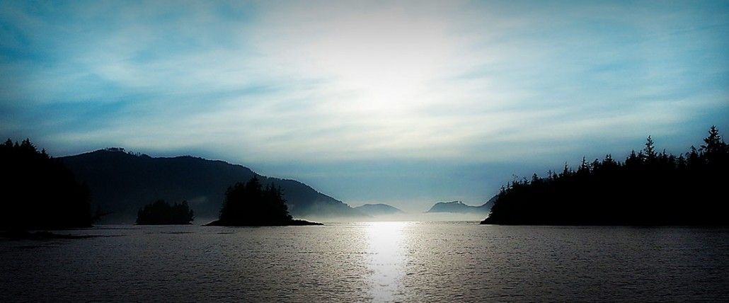 Coho salmon fishing packages — Qualicum Rivers Winter Harbour Lodge & Resort – Qualicum Rivers Winter Harbour Lodge & Resort