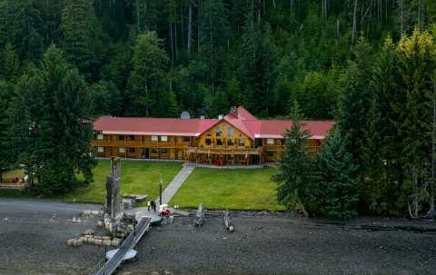 Photo of Queen Charlotte Lodge in Haida Gwaii, BC