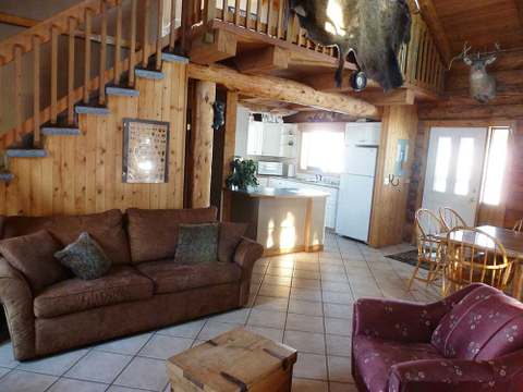 Hunter’s Cabin – Anchor D Guiding & Outfitting Ltd.
