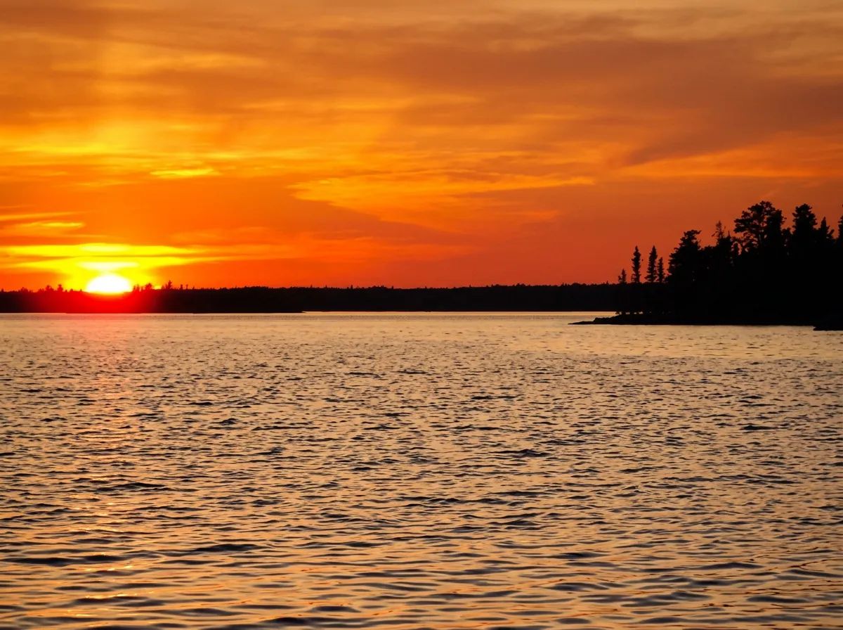 Photo of Aikens Lake Lodge in Whiteshell, MB