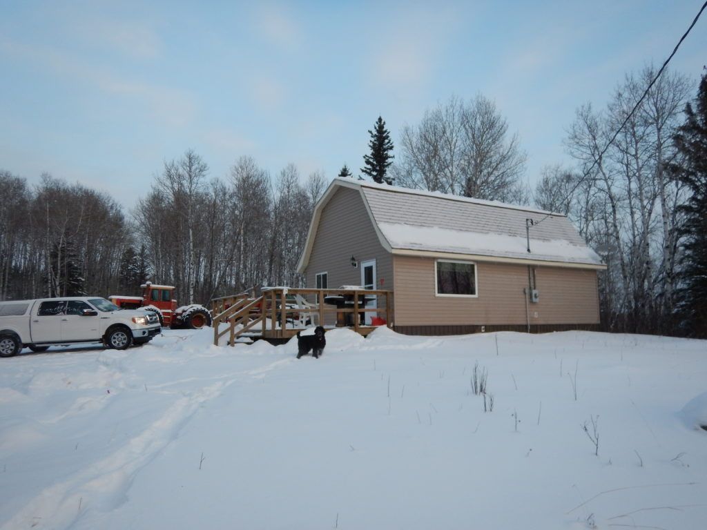 Cabin South Side Ranch Chalet — South Side Outfitters – South Side Outfitters