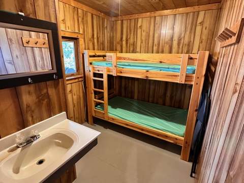 Chalet Outpost du lac Obukowin – Wallace Lake Lodge and Outposts