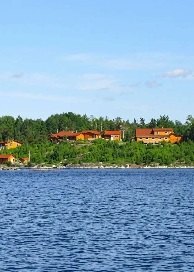 Photo of Elk Island Lodge in Northern Manitoba, MB