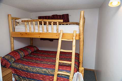 Suite – Evergreen Resort