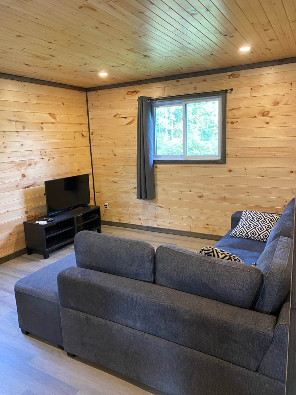 Chalet Dockside Drift — Pourvoirie du Lac Forant – Pourvoirie du Lac Forant