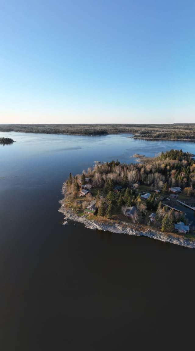 Photo de Pine Island Lodge dans les Whiteshell, Mb