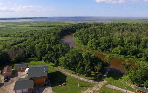 Photo of Riverside Lodge in Parkland, MB