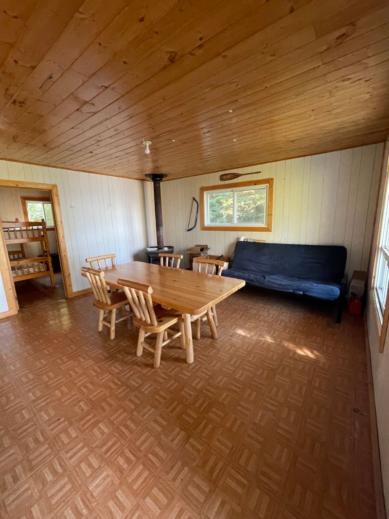 Chalet du lac Elbow — Leuenberger’s Fly-In Lodge & Wilderness Outpost Camps – Leuenberger’s Fly-In Lodge & Wilderness Outpost Camps