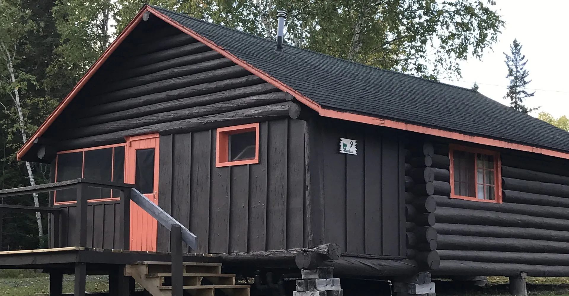 Cabin 9 – Manotak Lodge
