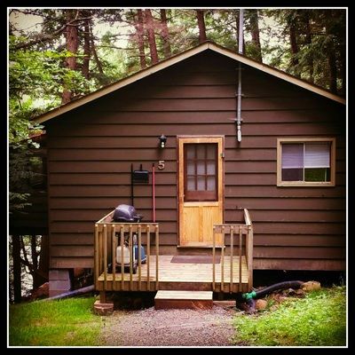 Cabin The Farmhouse — Pine Grove Resort Cottages – Pine Grove Resort Cottages