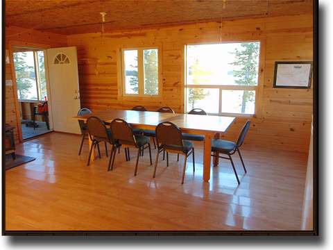 Tennant Lake Cabin – Twin Lakes Outfitters and Wilderness Camps