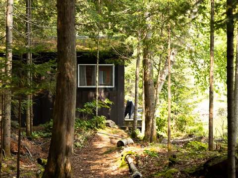 Chalet Lakeside – Voyageur Quest