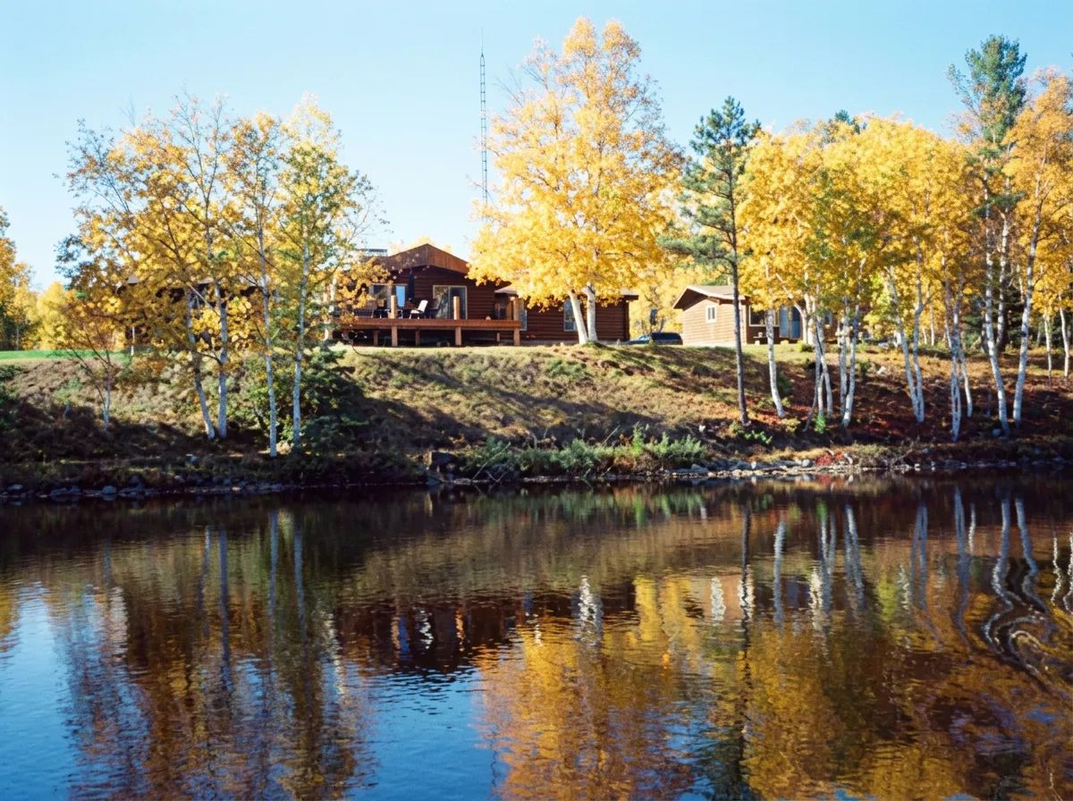 Photo of Flame Lake Lodge in Algoma Country, ON